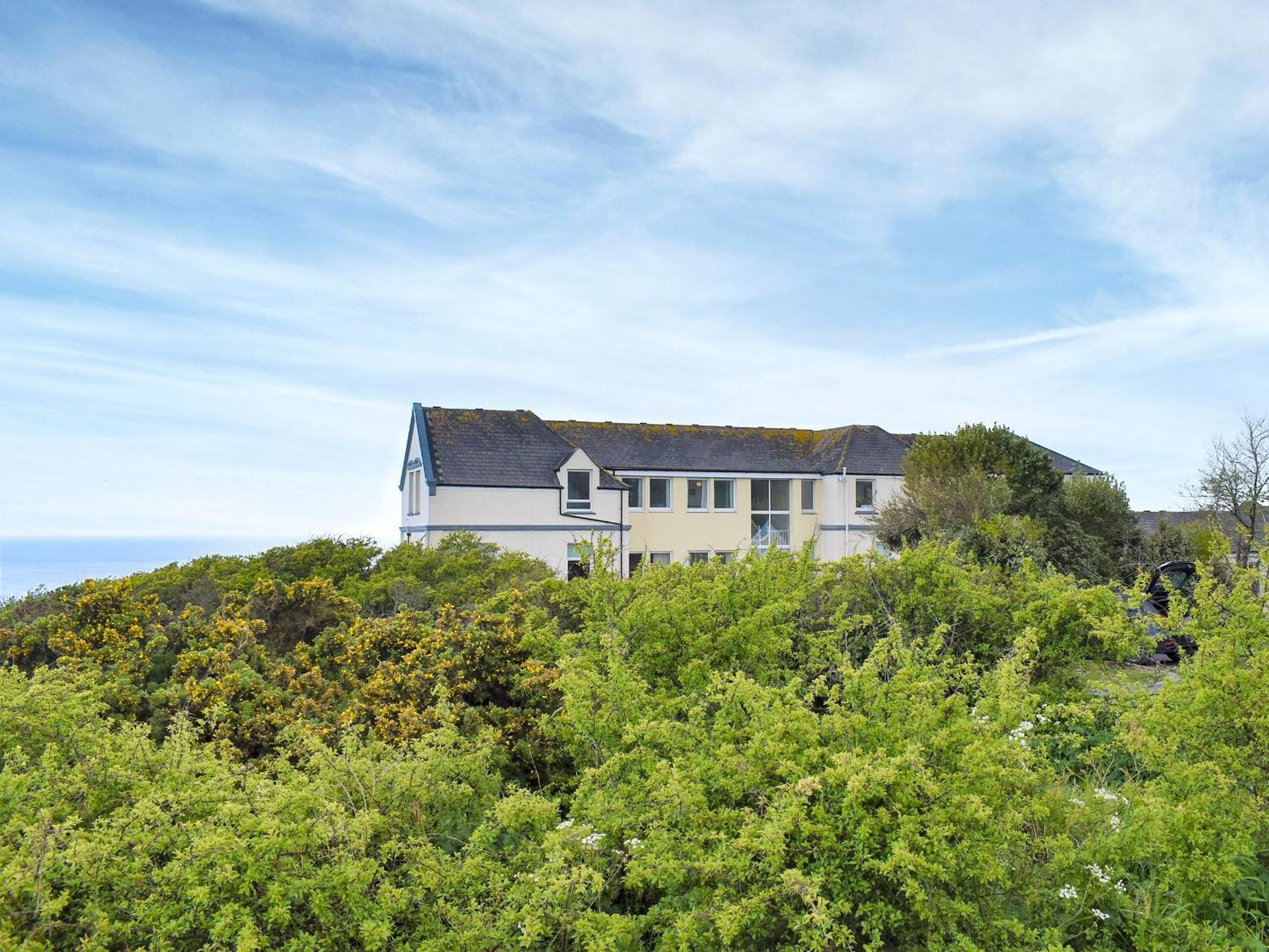 Spindrift Villa โคเวอร์แรค ภายนอก รูปภาพ